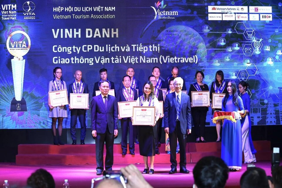Vietravel vinh dự nhận 4 giải thưởng quan trọng trong khuôn khổ Hội chợ Du lịch VITM 2020